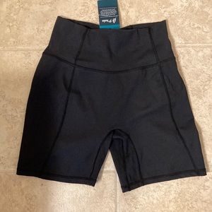 P’tula shorts NWT